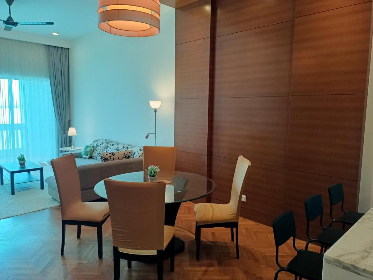 Straits Quay Marina Suites Penang By Aurorahomes Bagan Jermal 외부 사진