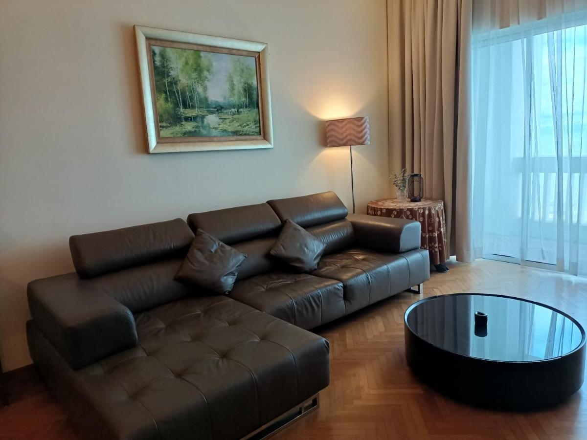 Straits Quay Marina Suites Penang By Aurorahomes Bagan Jermal 외부 사진