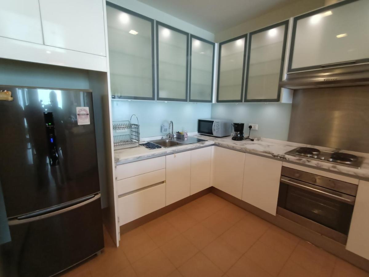 Straits Quay Marina Suites Penang By Aurorahomes Bagan Jermal 외부 사진