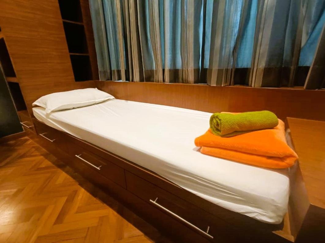 Straits Quay Marina Suites Penang By Aurorahomes Bagan Jermal 외부 사진