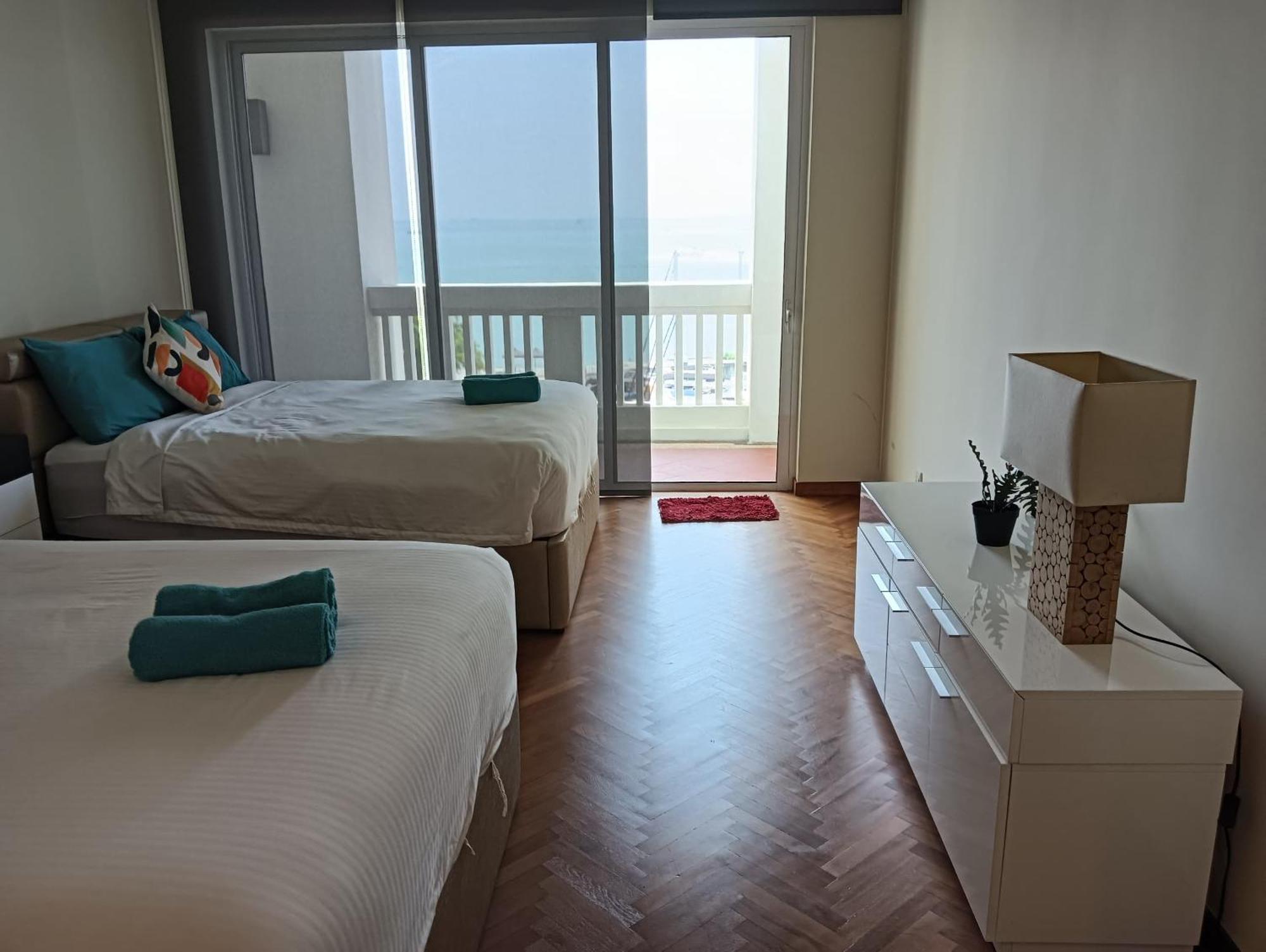 Straits Quay Marina Suites Penang By Aurorahomes Bagan Jermal 외부 사진