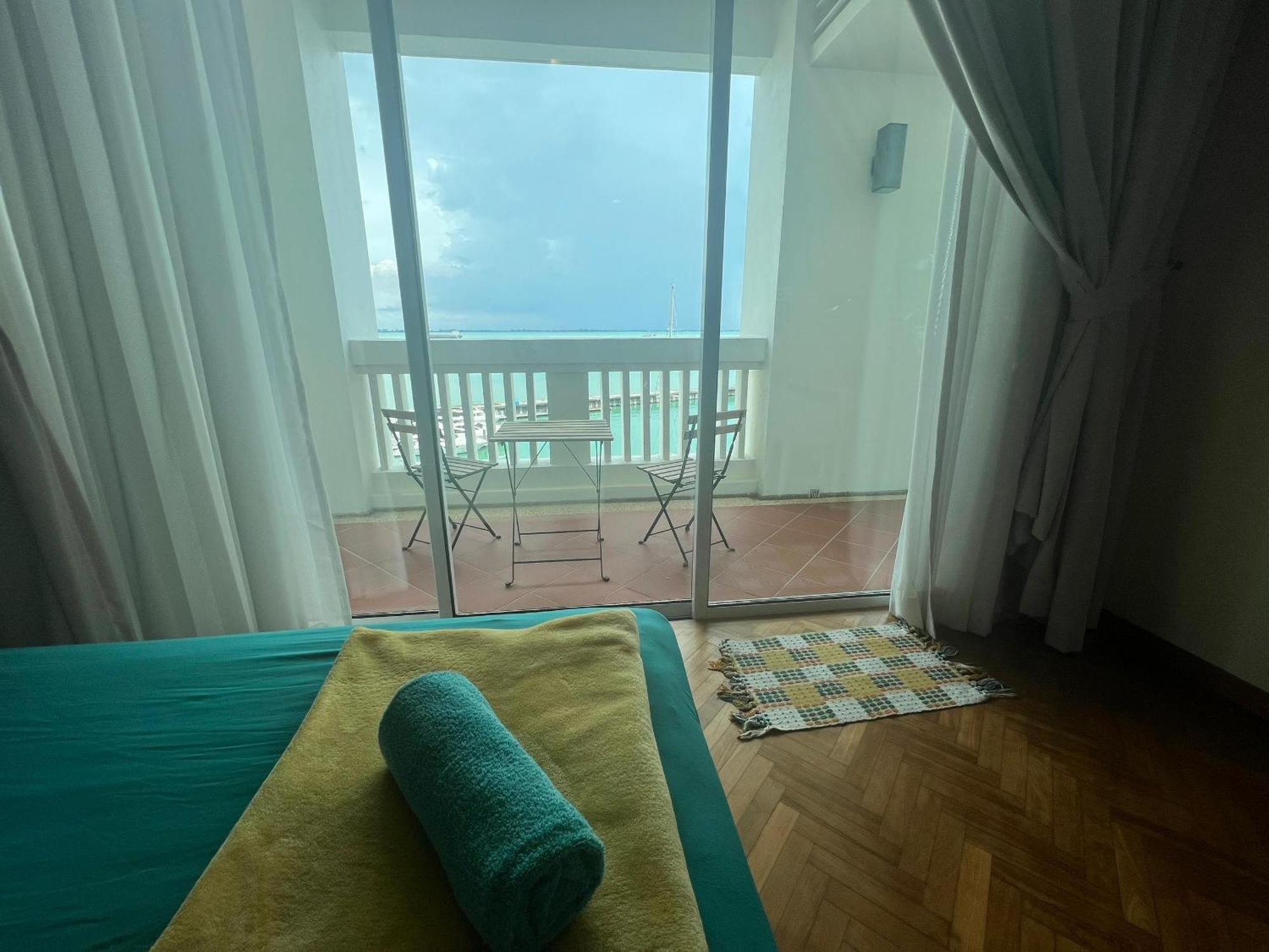Straits Quay Marina Suites Penang By Aurorahomes Bagan Jermal 외부 사진