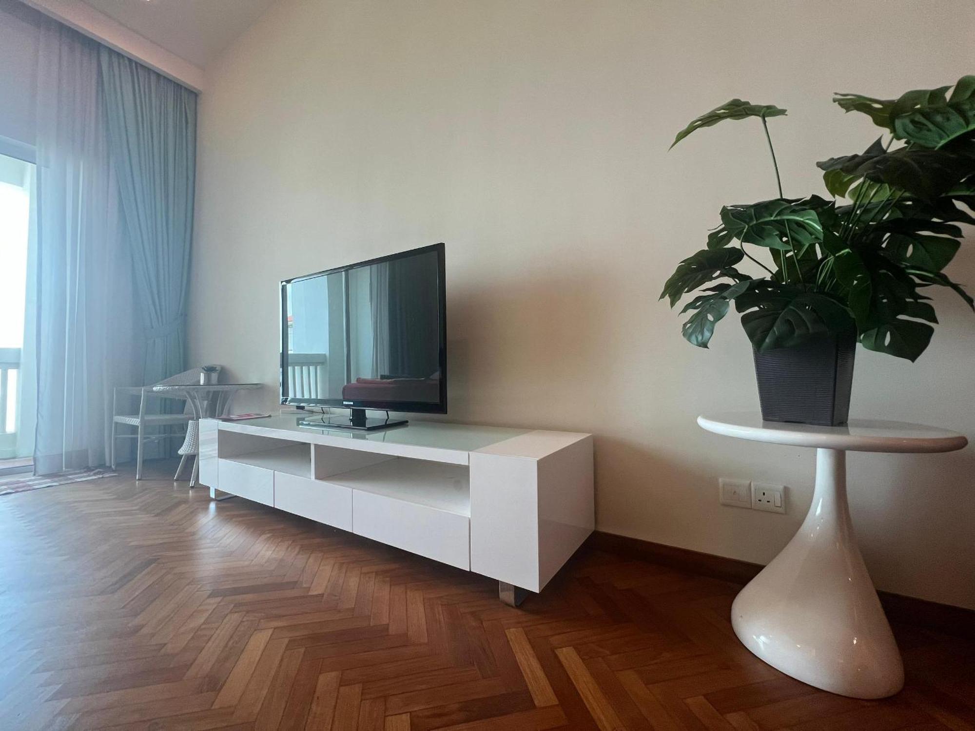 Straits Quay Marina Suites Penang By Aurorahomes Bagan Jermal 외부 사진